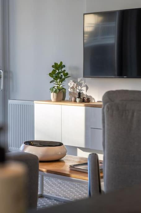 Home Away, Light And Bright Cadzand Exteriör bild