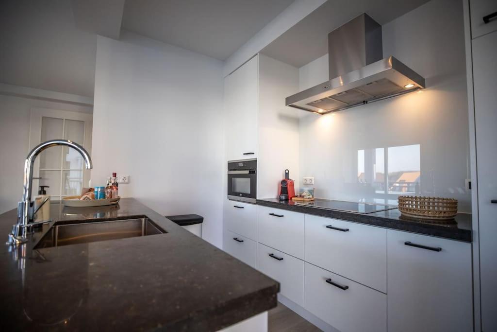 Home Away, Light And Bright Cadzand Exteriör bild