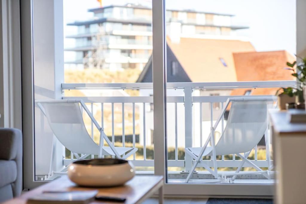 Home Away, Light And Bright Cadzand Exteriör bild