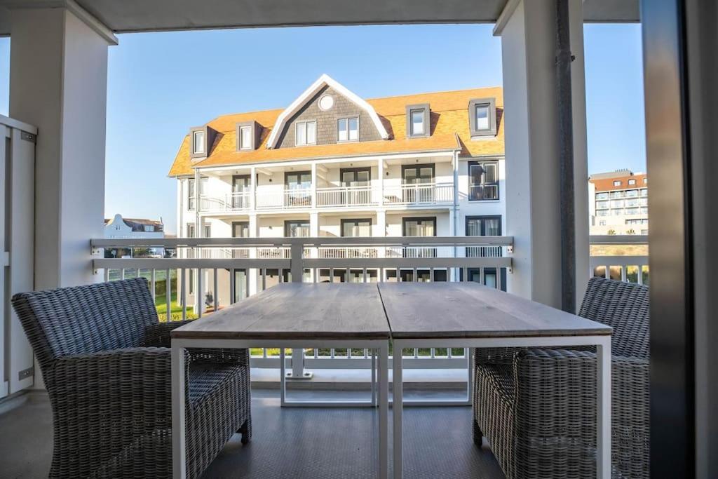 Home Away, Light And Bright Cadzand Exteriör bild