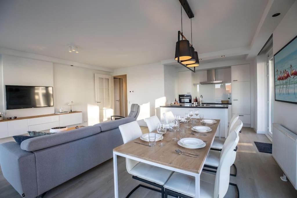Home Away, Light And Bright Cadzand Exteriör bild