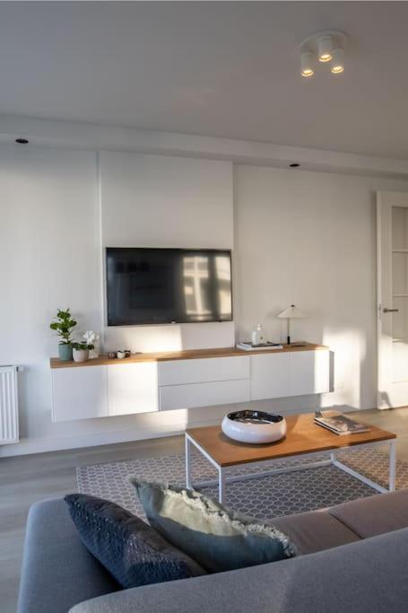 Home Away, Light And Bright Cadzand Exteriör bild